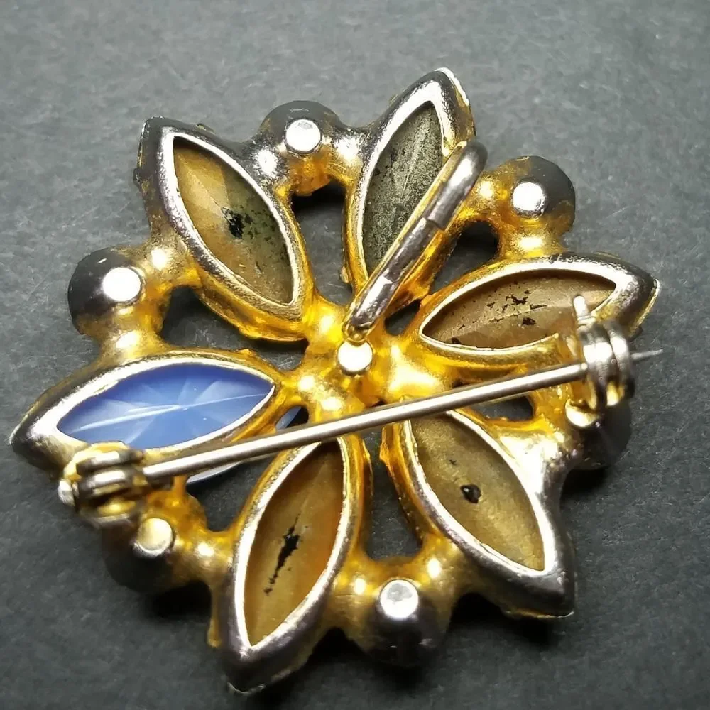 Vintage Julianna Style Cranberry Floral Rhinestone Cluster Multicolor Brooch